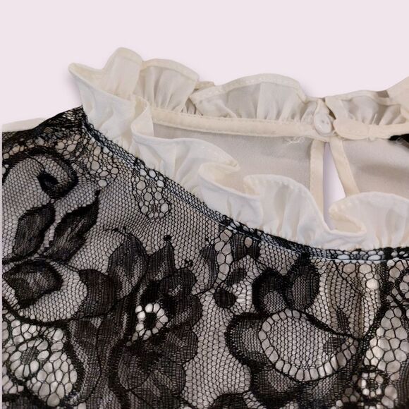 𝅺*nwt* Zara Contrast Blouse lace ruffle sleeve - Picture 3 of 10